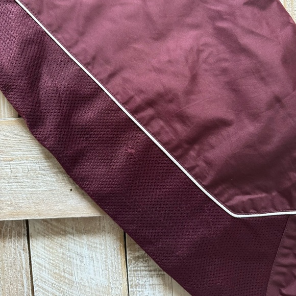 New Balance Maroon Zip Windbreaker - Picture 4 of 8